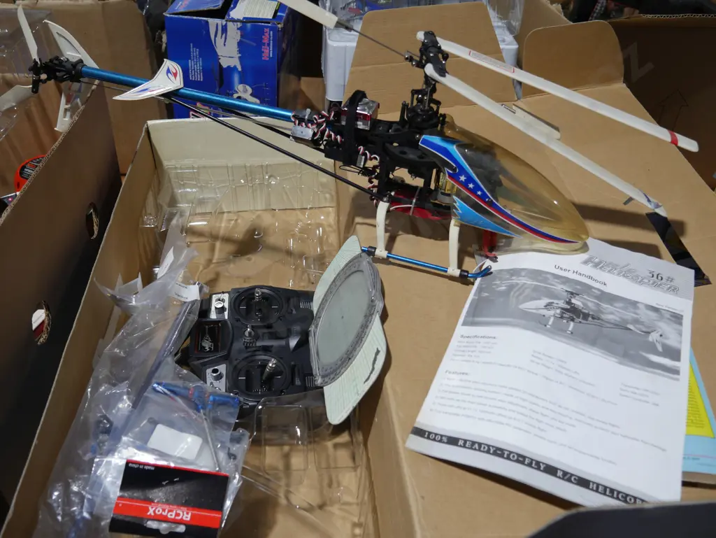 R\C helicopter 36b Image 1++