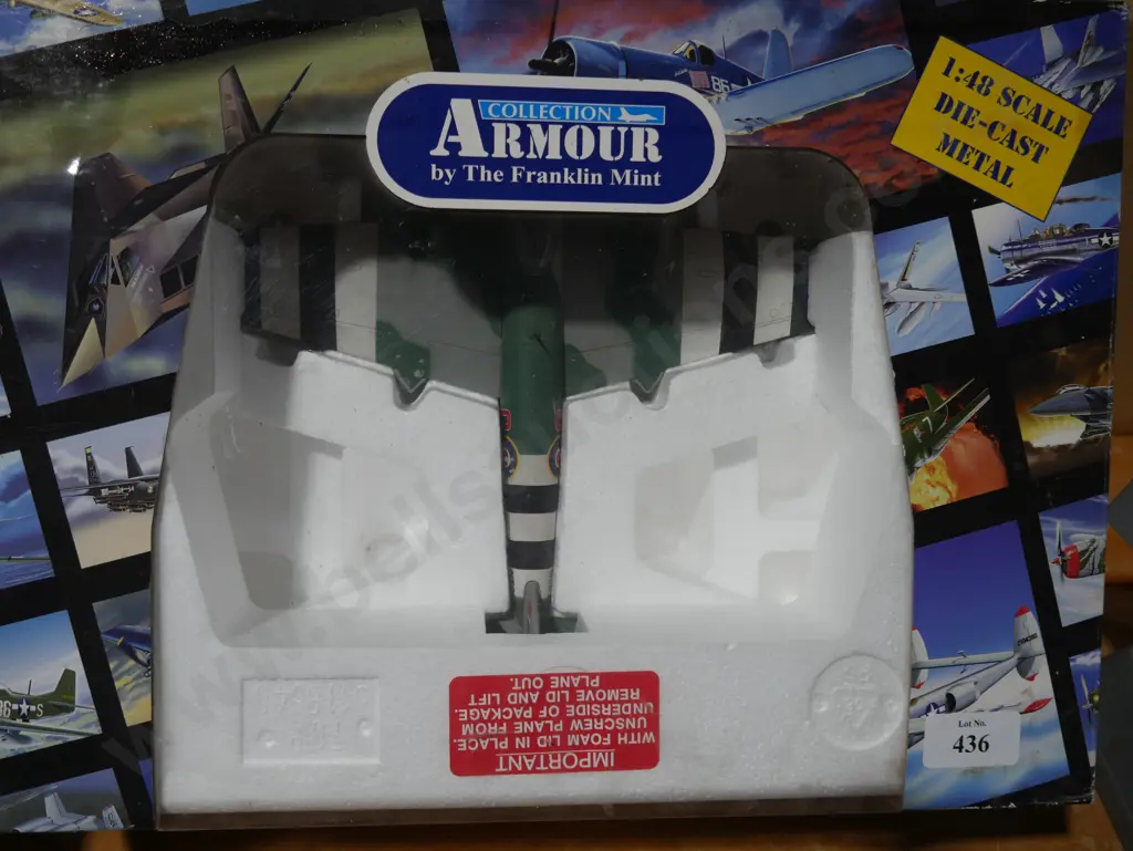 B11 plane model Image 1++