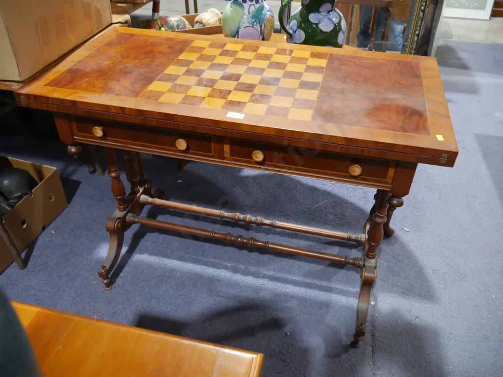 Games table Image 1++