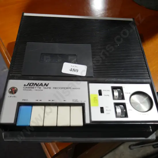 Tape \Radio player