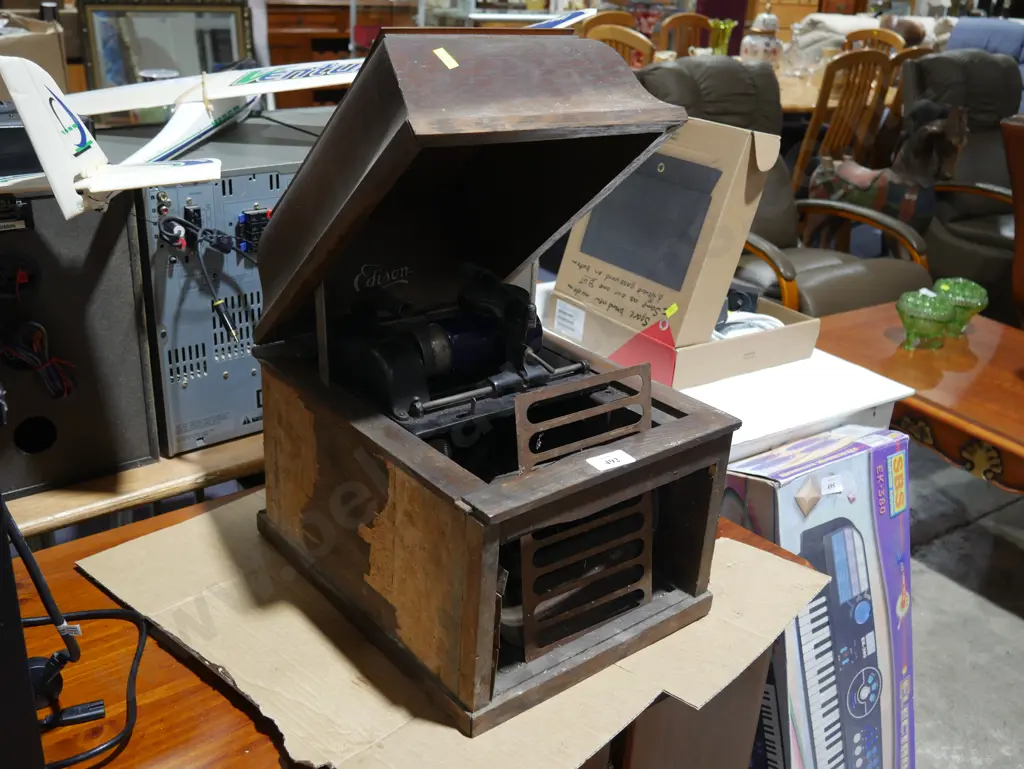 Edison gramophone Image 1++