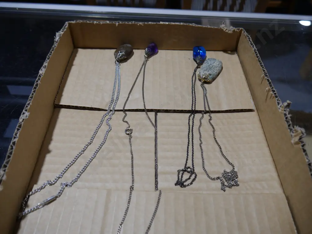 Necklaces Image 1++