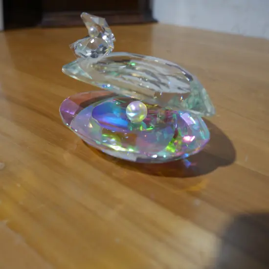 Crystal oyster