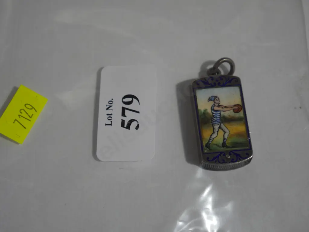 Enameled silver vesta Image 1++