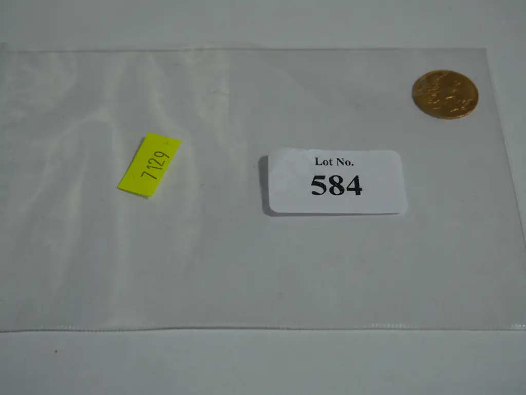 Gold half sovereign 1910 Image 1++