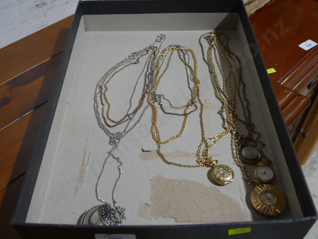 Necklaces Image 1++
