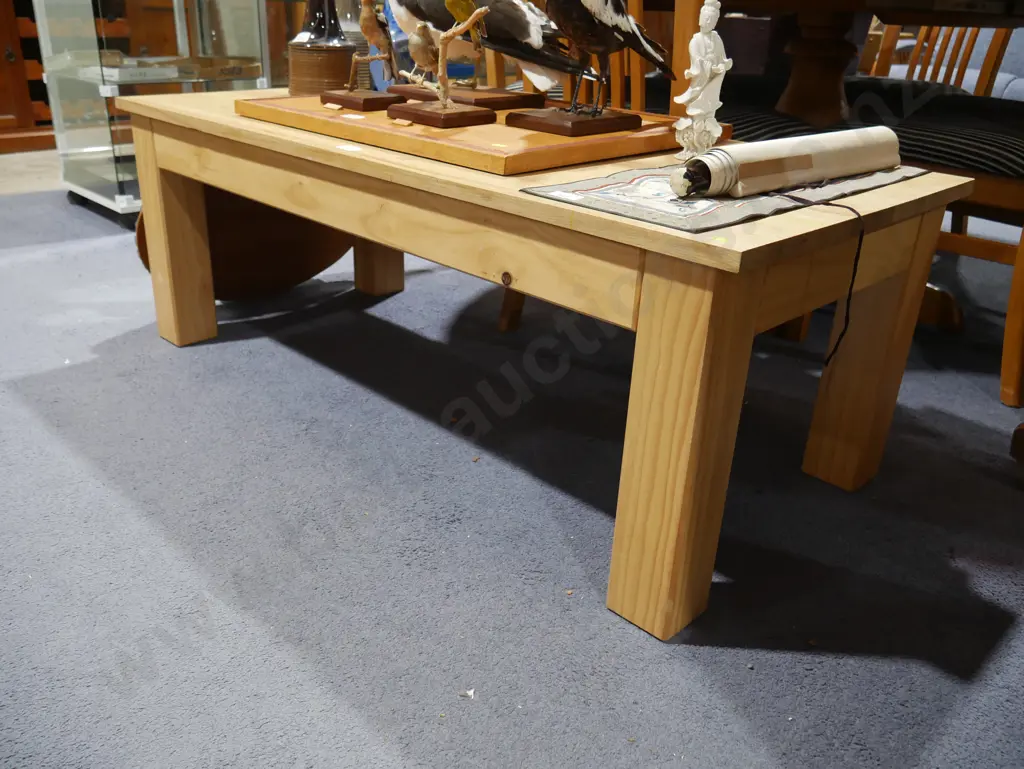 Timber coffee table Image 1++