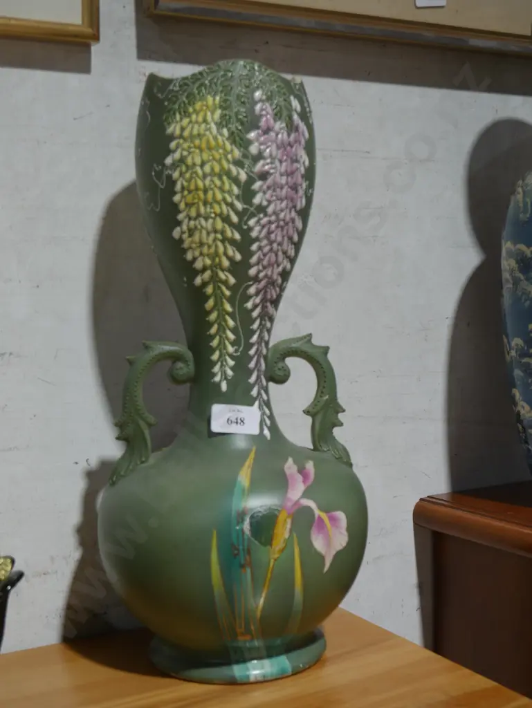 Vase Image 1++