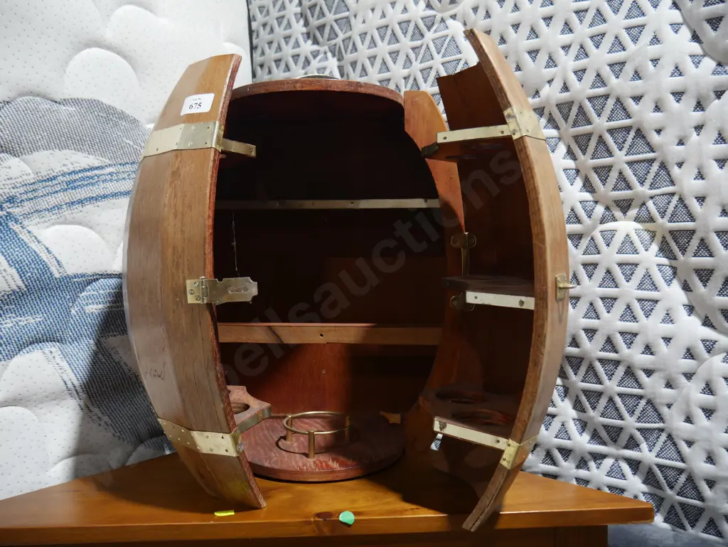 Drinks wine barrel Image 1++