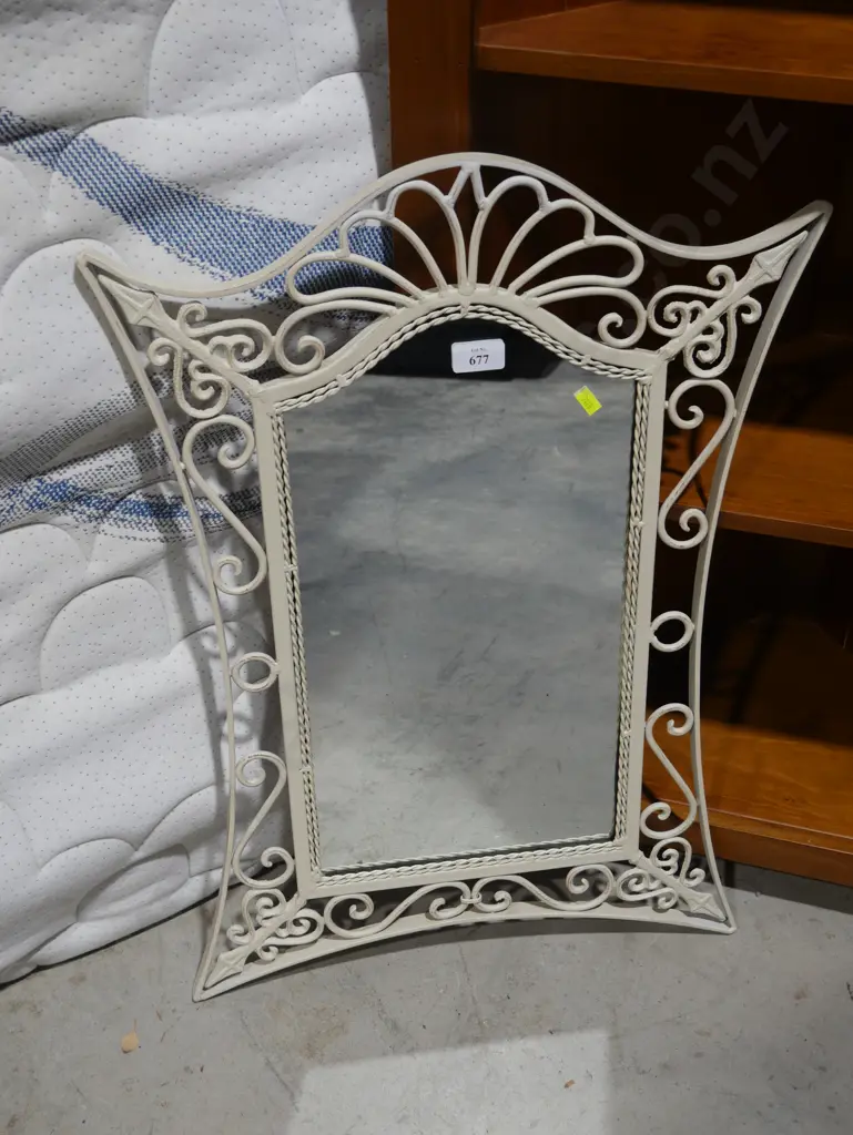 White frame mirror Image 1++