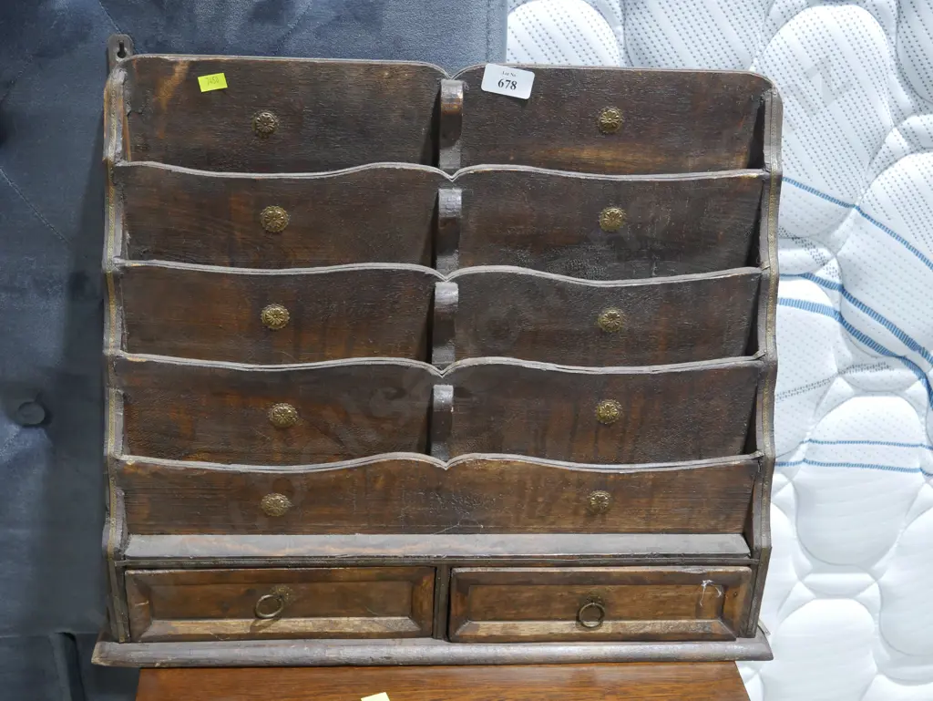 Wooden paper rack Image 1++