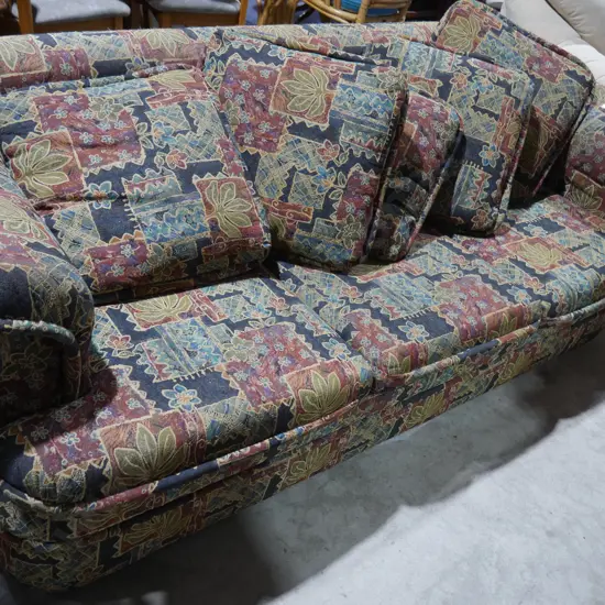Divan couch