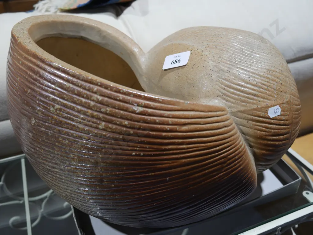 Pottery shell Image 1++