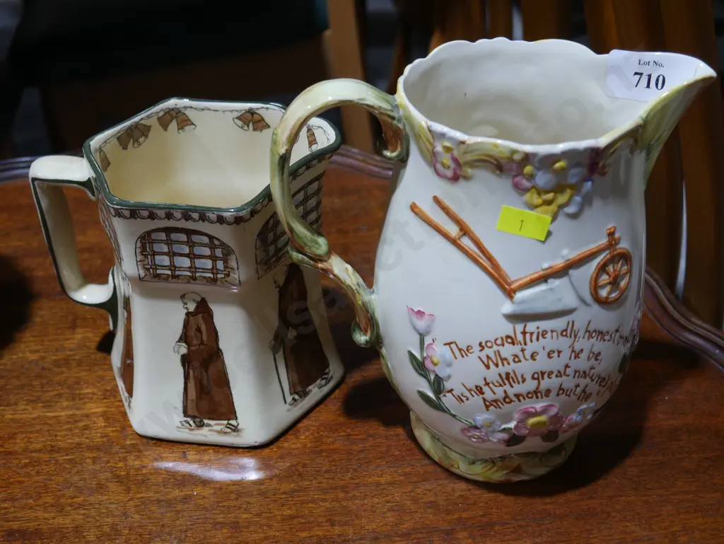 2 jugs Image 1++