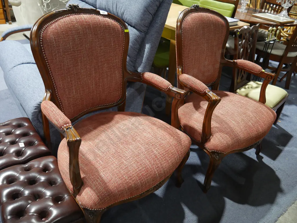Pr arm chairs Image 1++