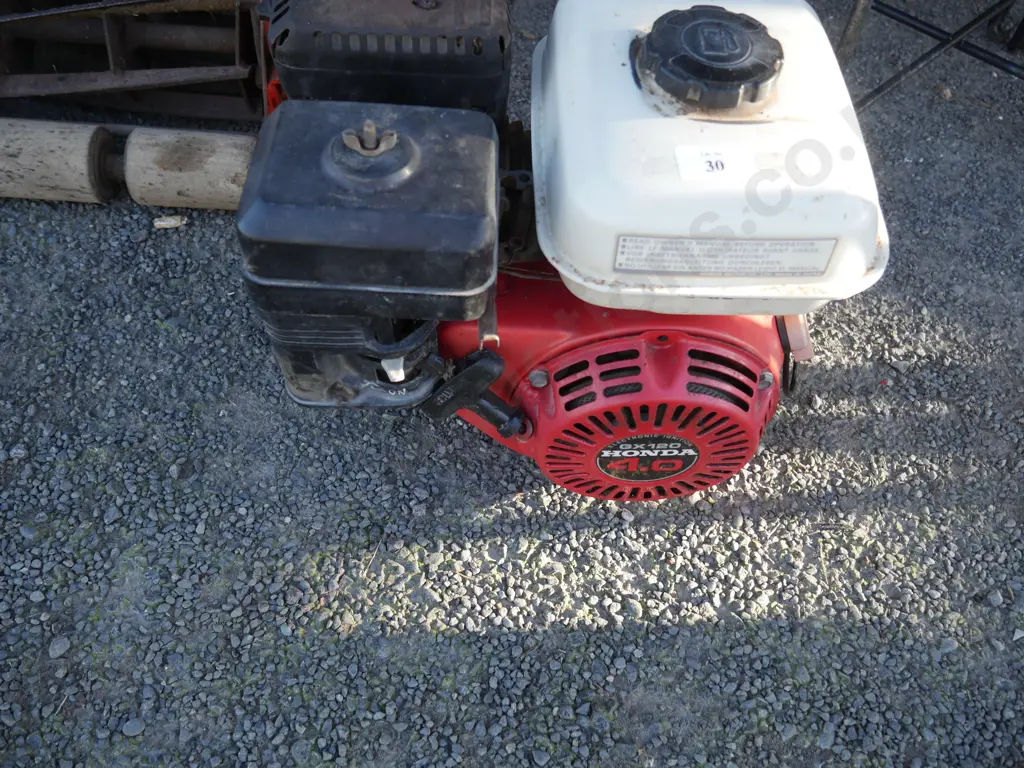 Honda engine Image 1++