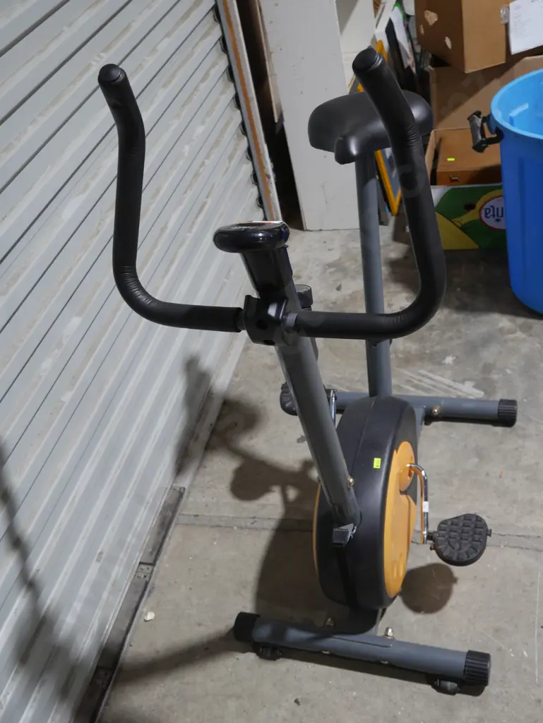 Exercise bike Image 1++