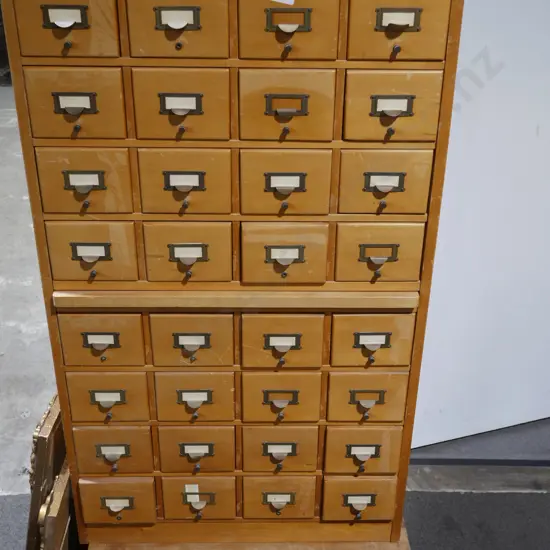Filing drawers