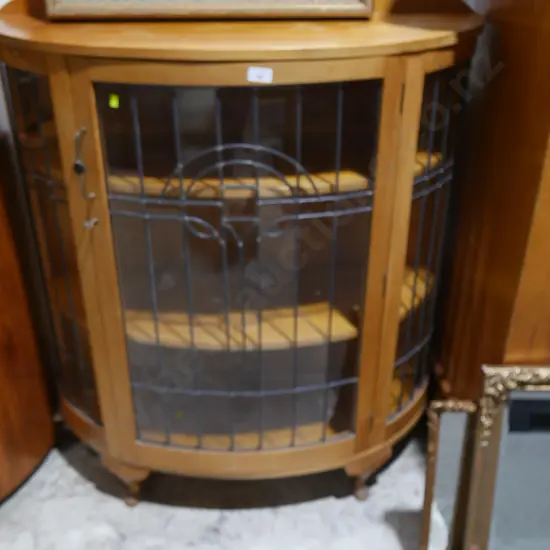 Display cabinet