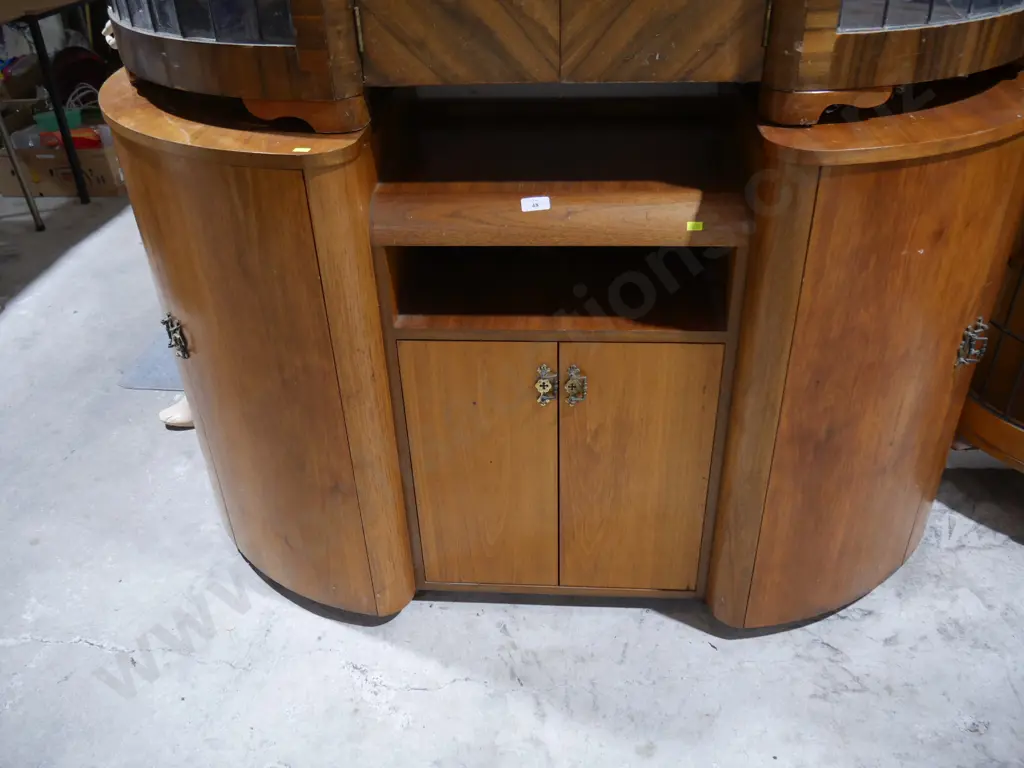 2 sideboards Image 1++