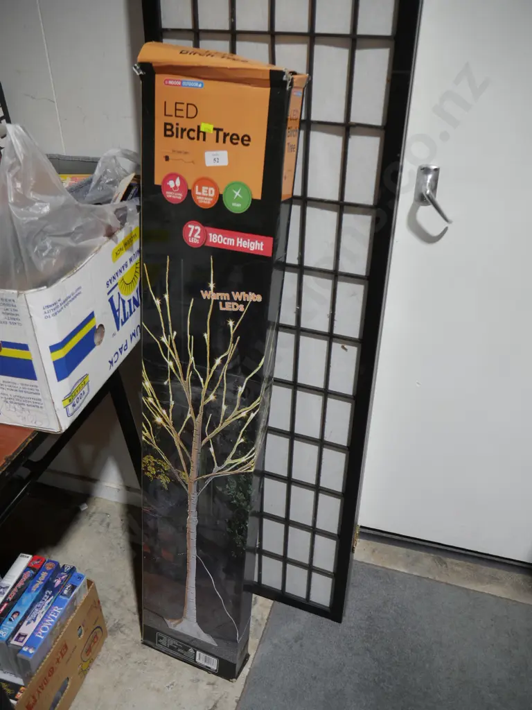 LED birch tree Image 1++