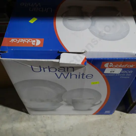 White dinnerware