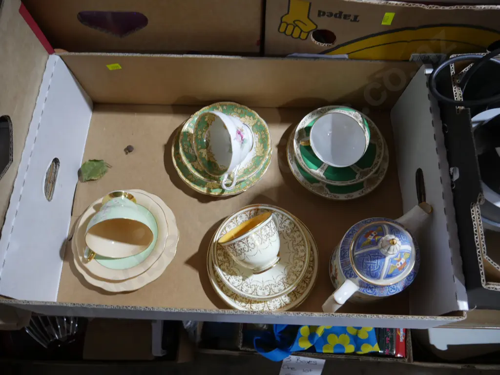 Teapot, trios Image 1++