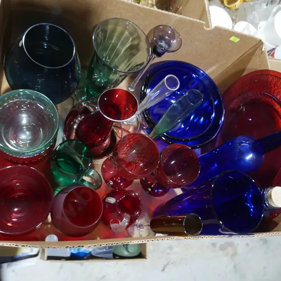 Coloured glassware