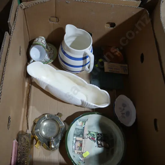 Royal Doulton plate, Crown Lynn vase etc
