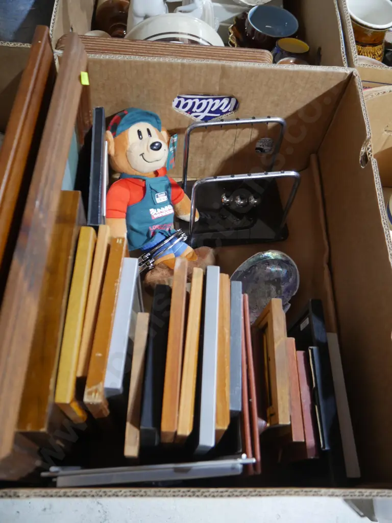 Picture frames etc Image 1++
