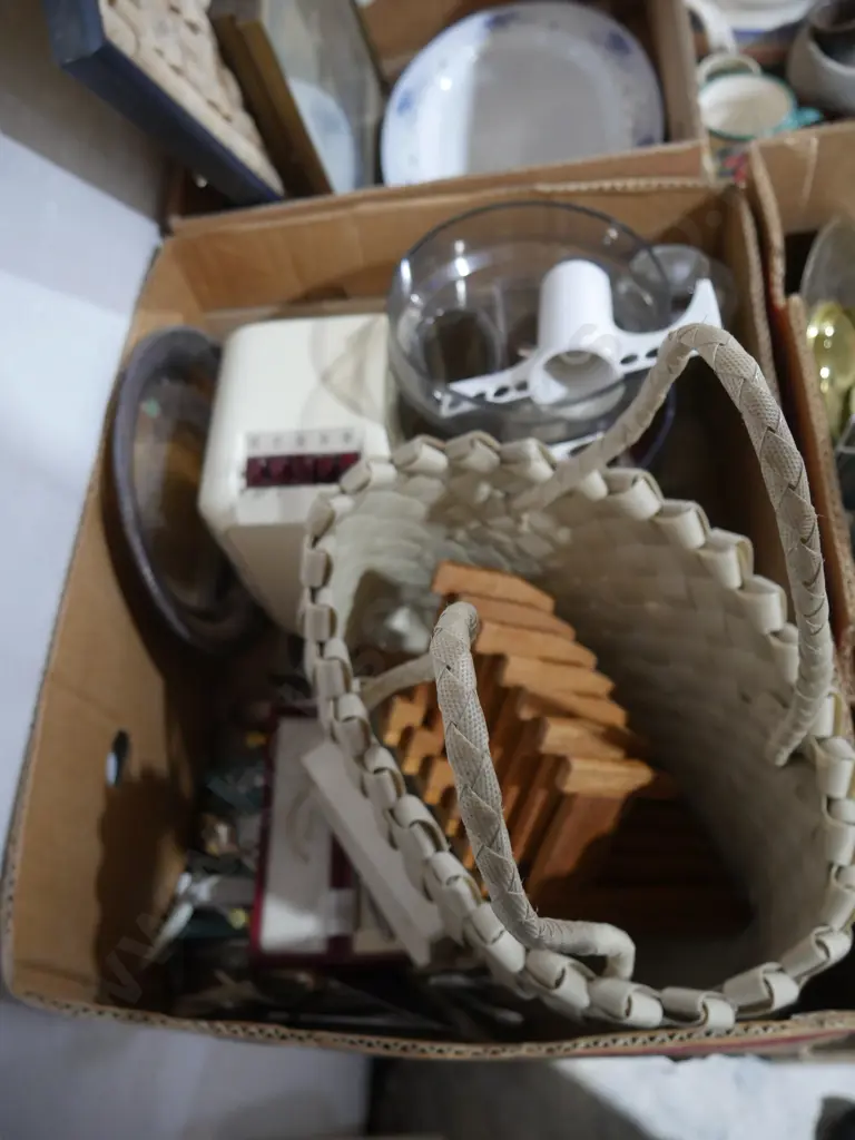 Food processor, cutlery, woven basket etc Image 1++