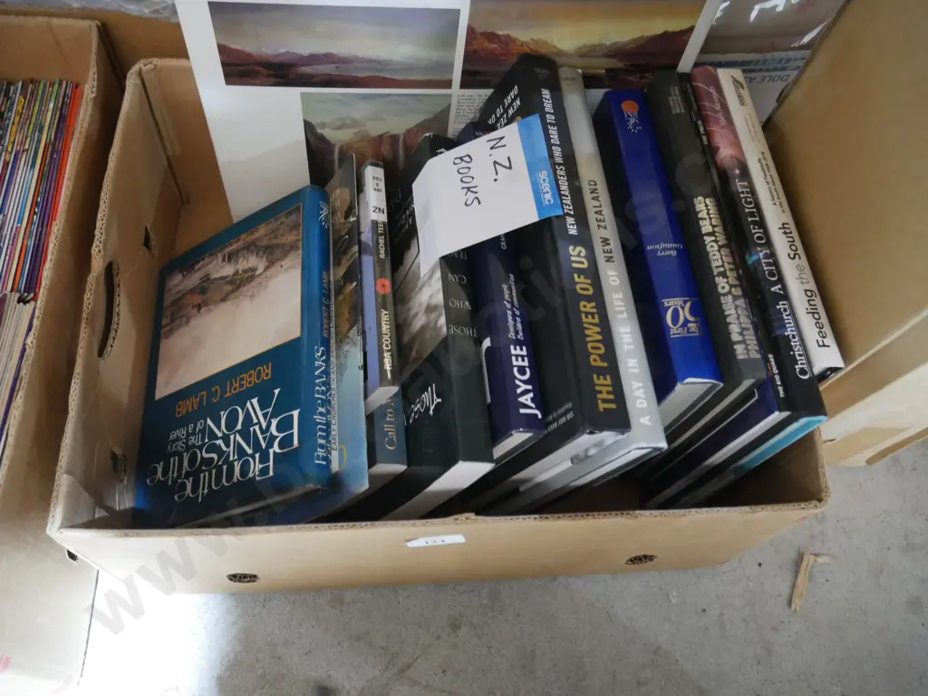 New Zealand books Image 1++