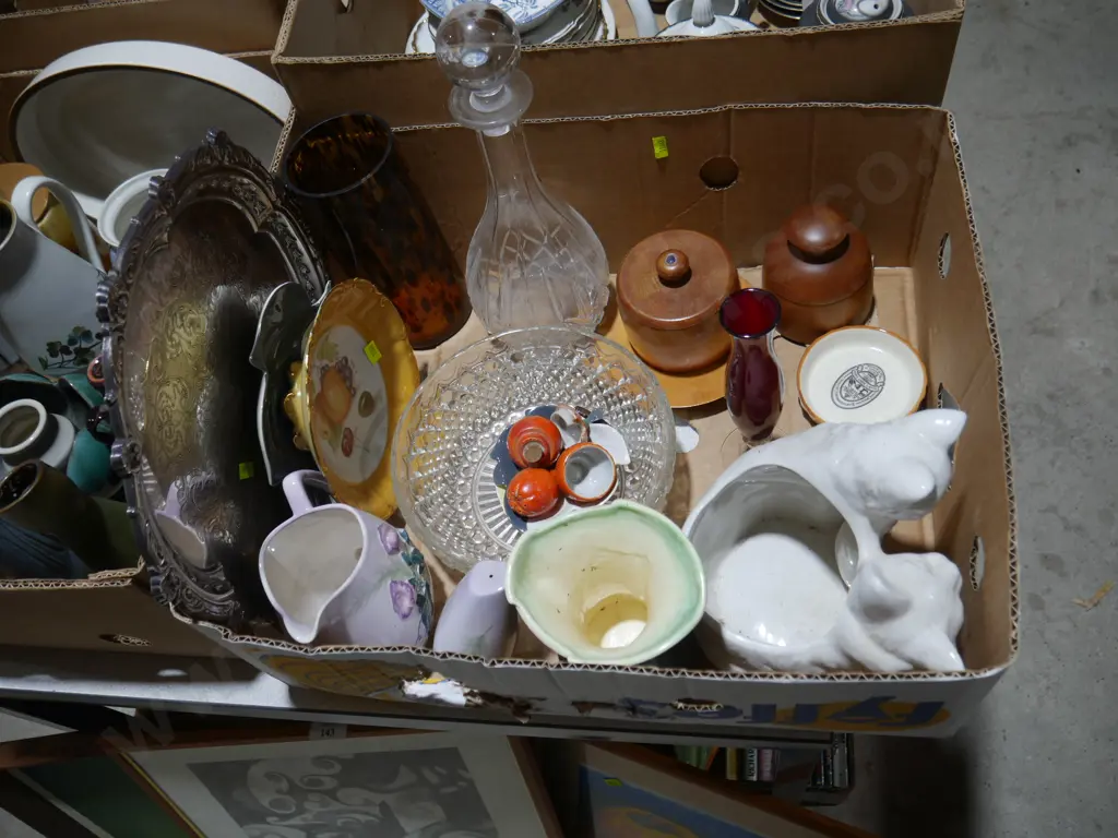 Vases, jug, decanter etc Image 1++
