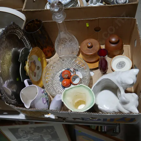 Vases, jug, decanter etc