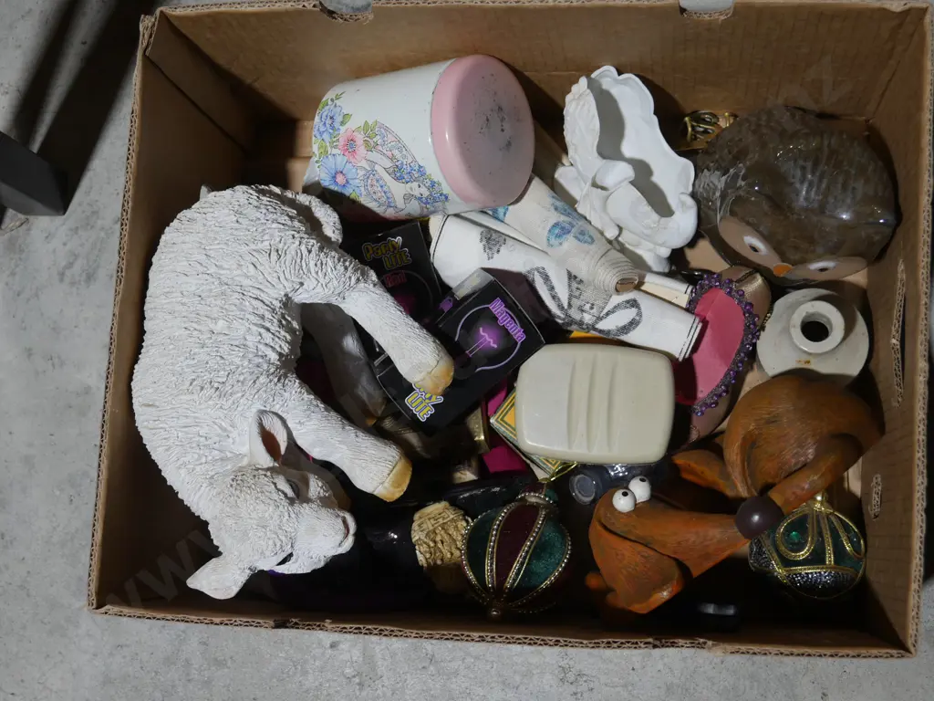 Lamb figurine etc Image 1++