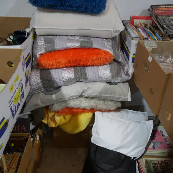 Cushions etc