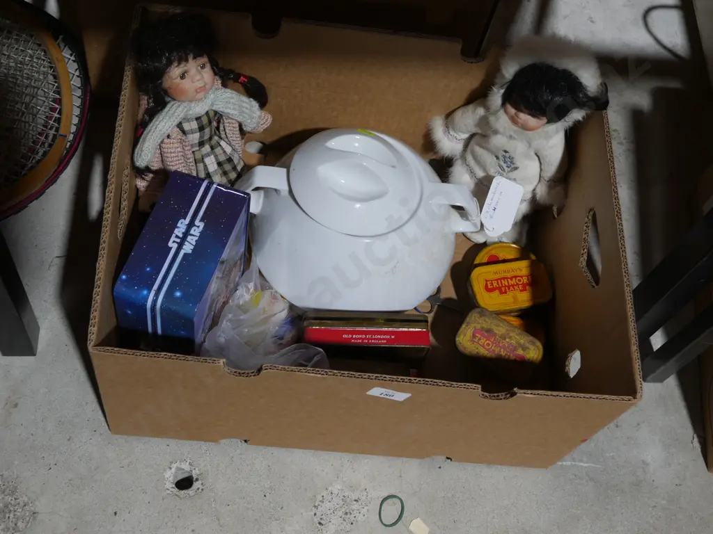 Dolls, old tins etc Image 1++