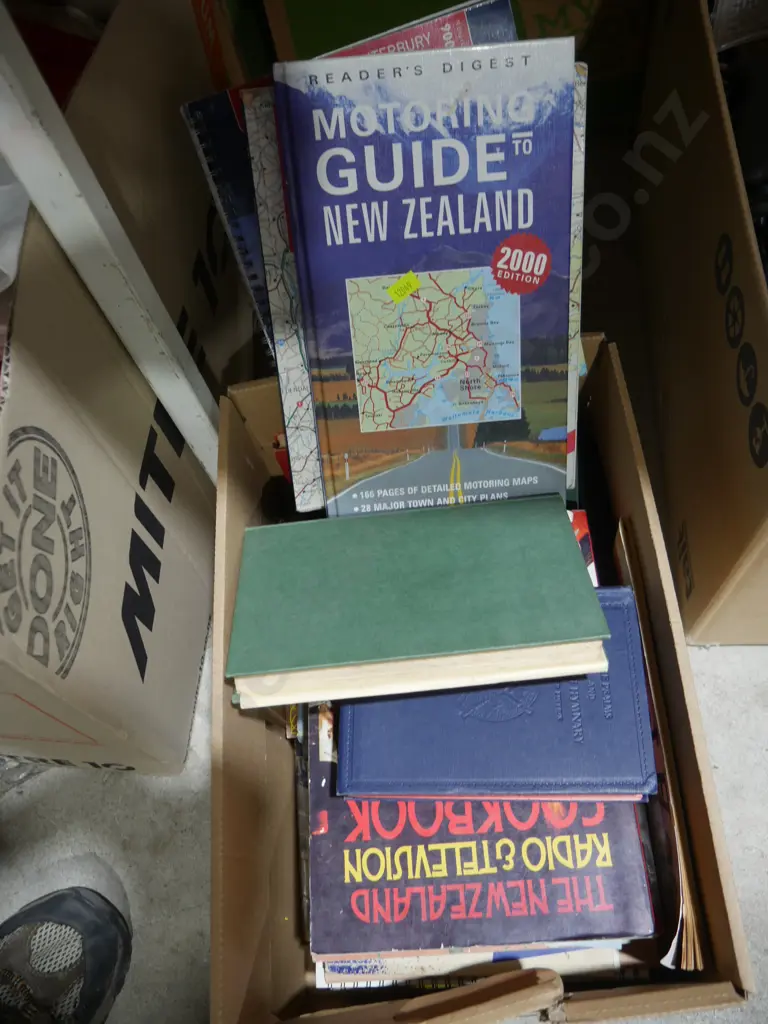 Books Image 1++