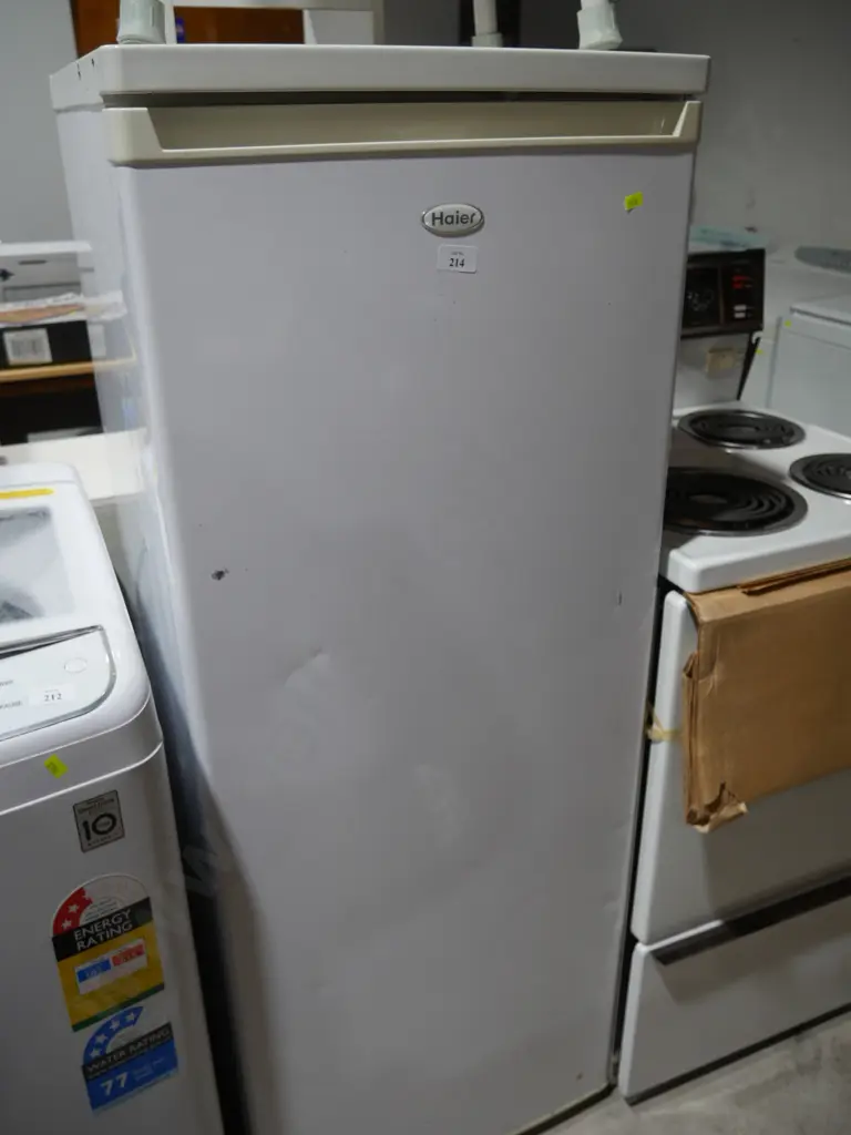 Haier fridge Image 1++