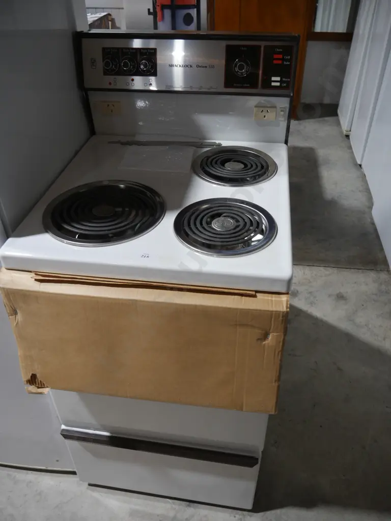 New vintage Shacklock oven Image 1++