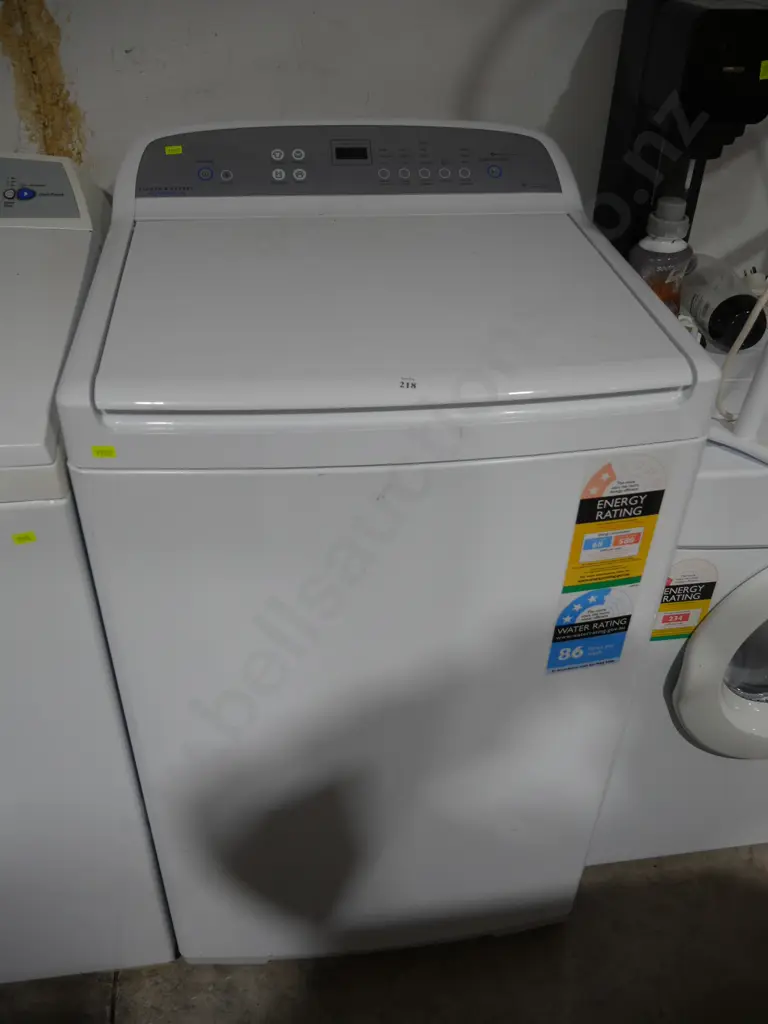 Fisher & Paykel washing machine Image 1++