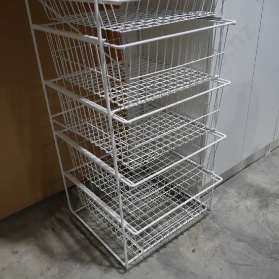 Metal storage rack