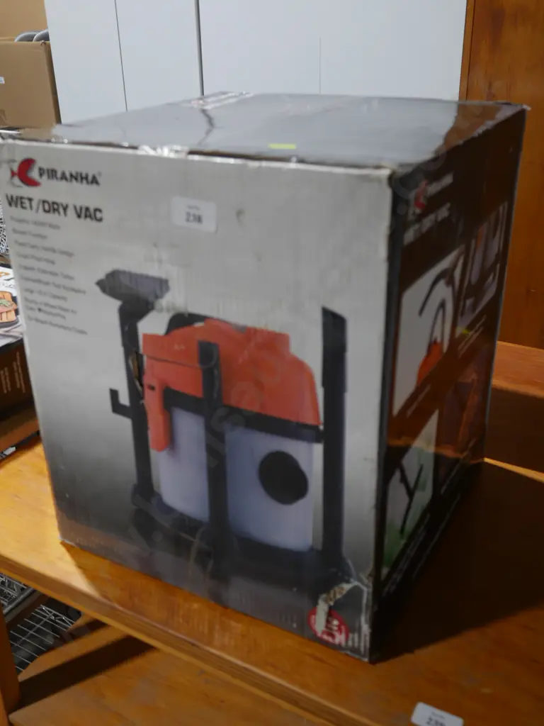 Piranha within dry vacuum cleaner Image 1++