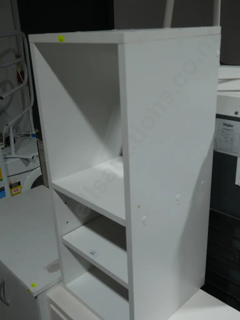 Small bookcase Image 1++