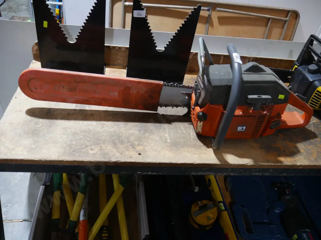 Husqvarna chainsaw Image 1++