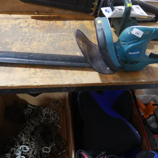 Makita electric hedge trimmer