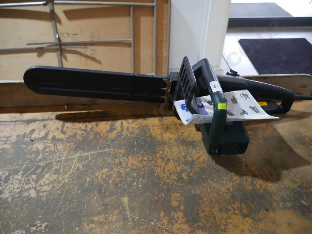Electric chainsaw Image 1++