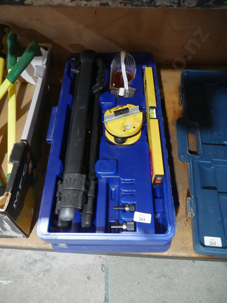 Laser level Image 1++