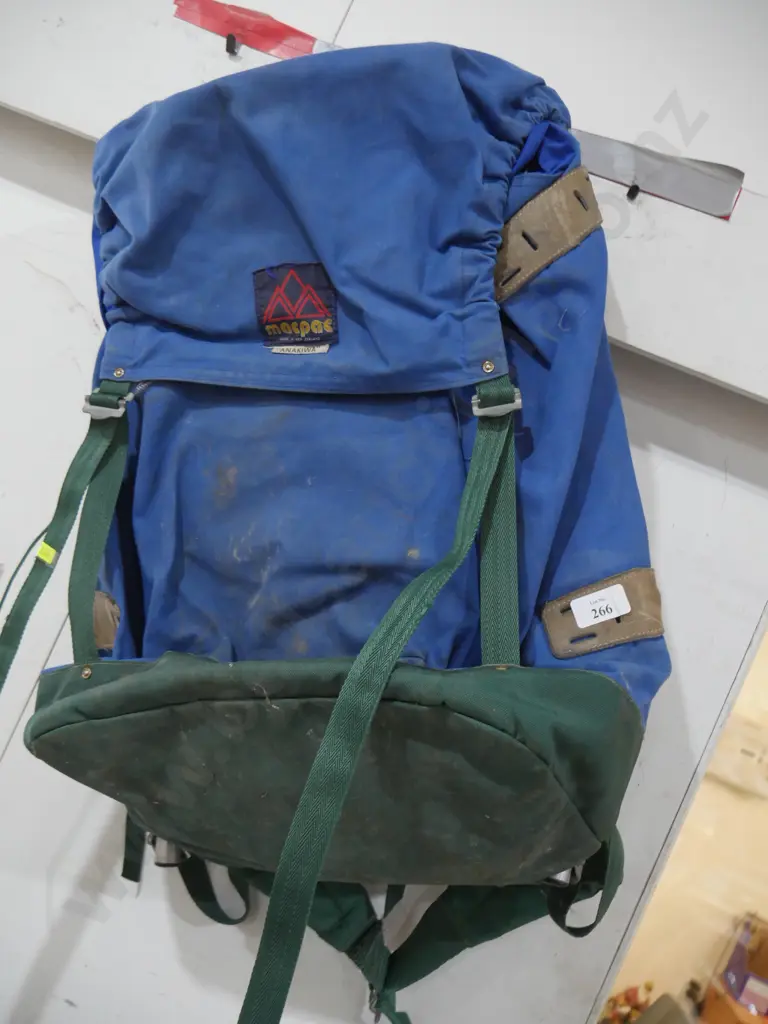 Macpac backpack Image 1++