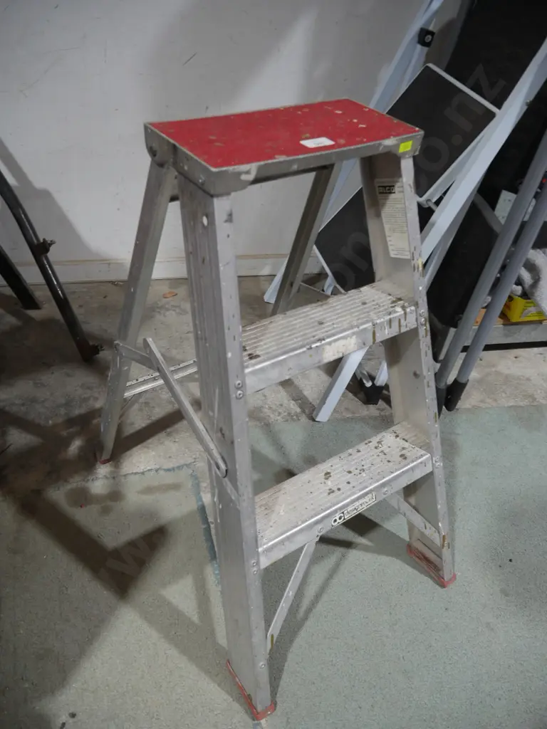Step ladder etc Image 1++